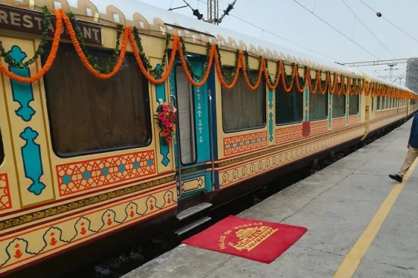 palace on wheels trip updates package